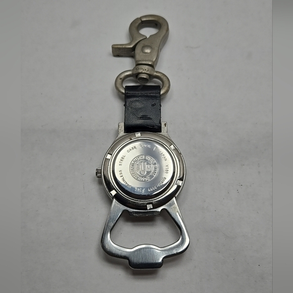 Vintage B.U.M. Equipment Bum Clip Watch Bottle Opener Compass New Battery - Picture 6 of 10